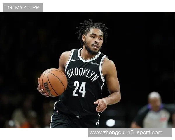 篮网官方宣布卡梅隆托马斯因腿筋紧张提前退赛将不再回归比赛