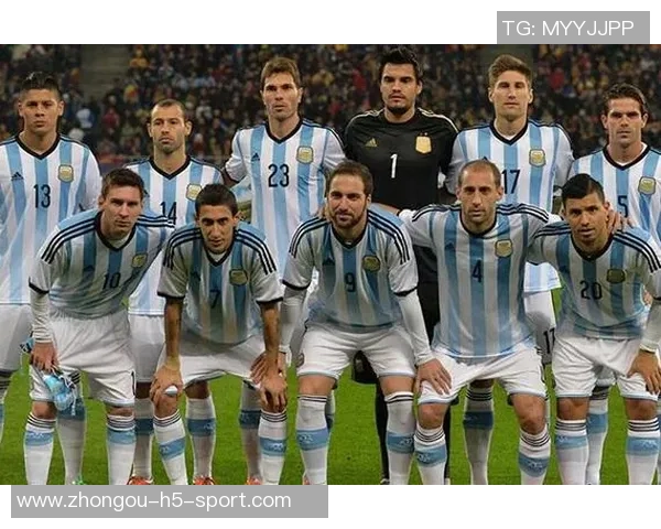 阿圭罗谈阿根廷世界杯夺冠信心核心阵容与体系稳固性分析 阿圭罗谈阿根廷世界杯夺冠信心核心阵容与体系稳固性分析